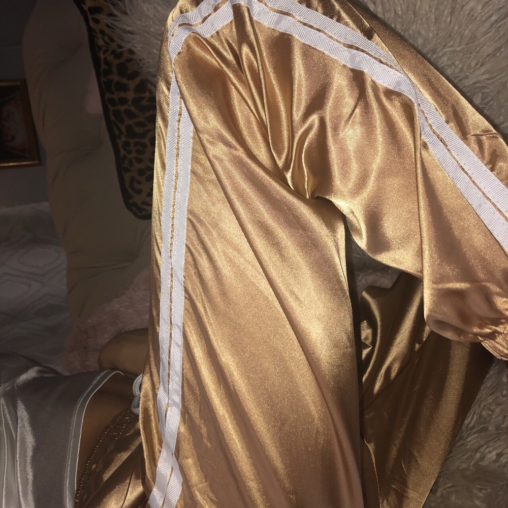 gold drawstring adjustable joggers - Picture 3 of 4